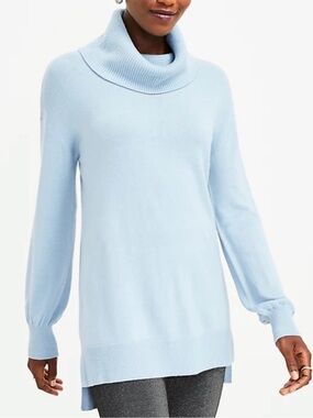 LOFT Women XS Light Blue Soft Knit Relaxed Pullover Cowl Neck Tunic Sweater